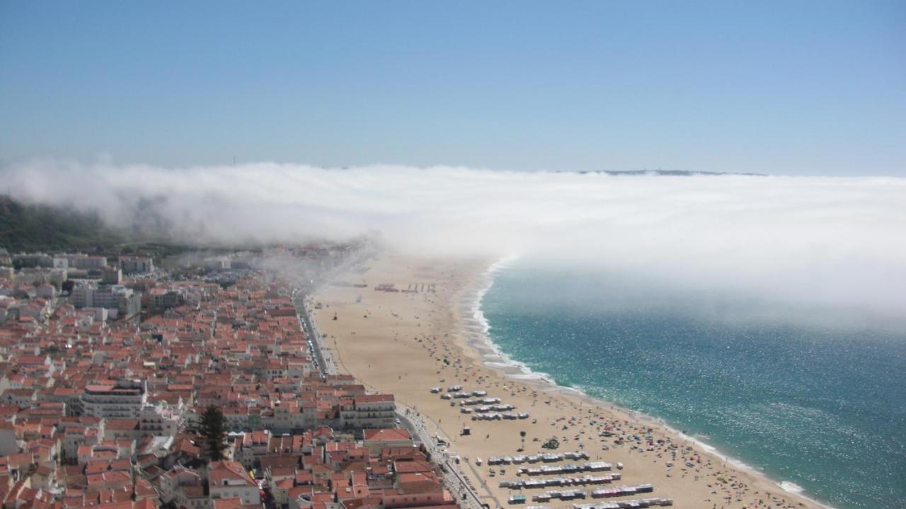Bed & Seaside - Bola Da Nivea Nazare Bagian luar foto